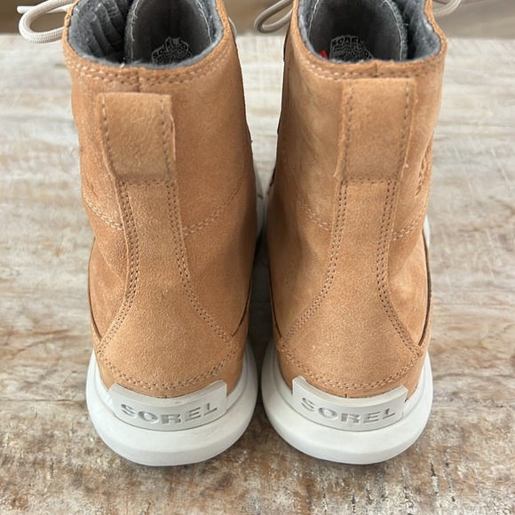 Sorel Explorer Next Joan Waterproof Boot {Tawny Buff/Moonstone} 8.5 - Picture 8 of 11